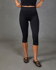 Active Agenda Seamless High Rise Capri Leggings